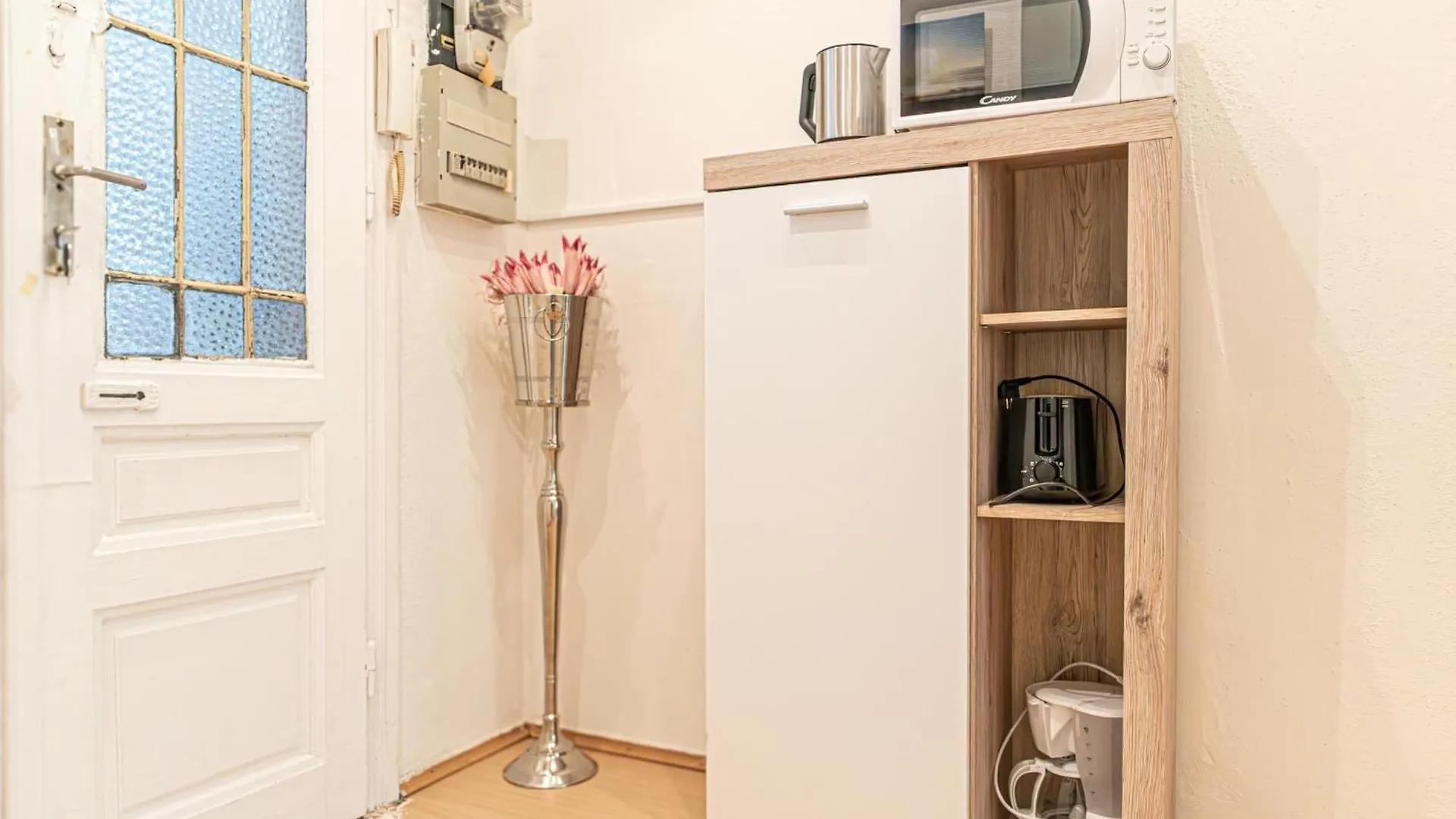 Convenient 1Br Apartment In The Heart Of Vienna Austria