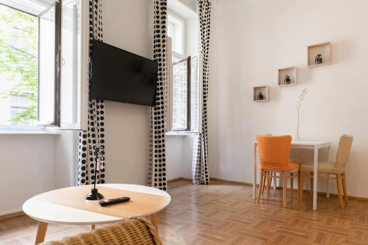 Convenient 1Br Apartment In The Heart Of Vienna 0*,